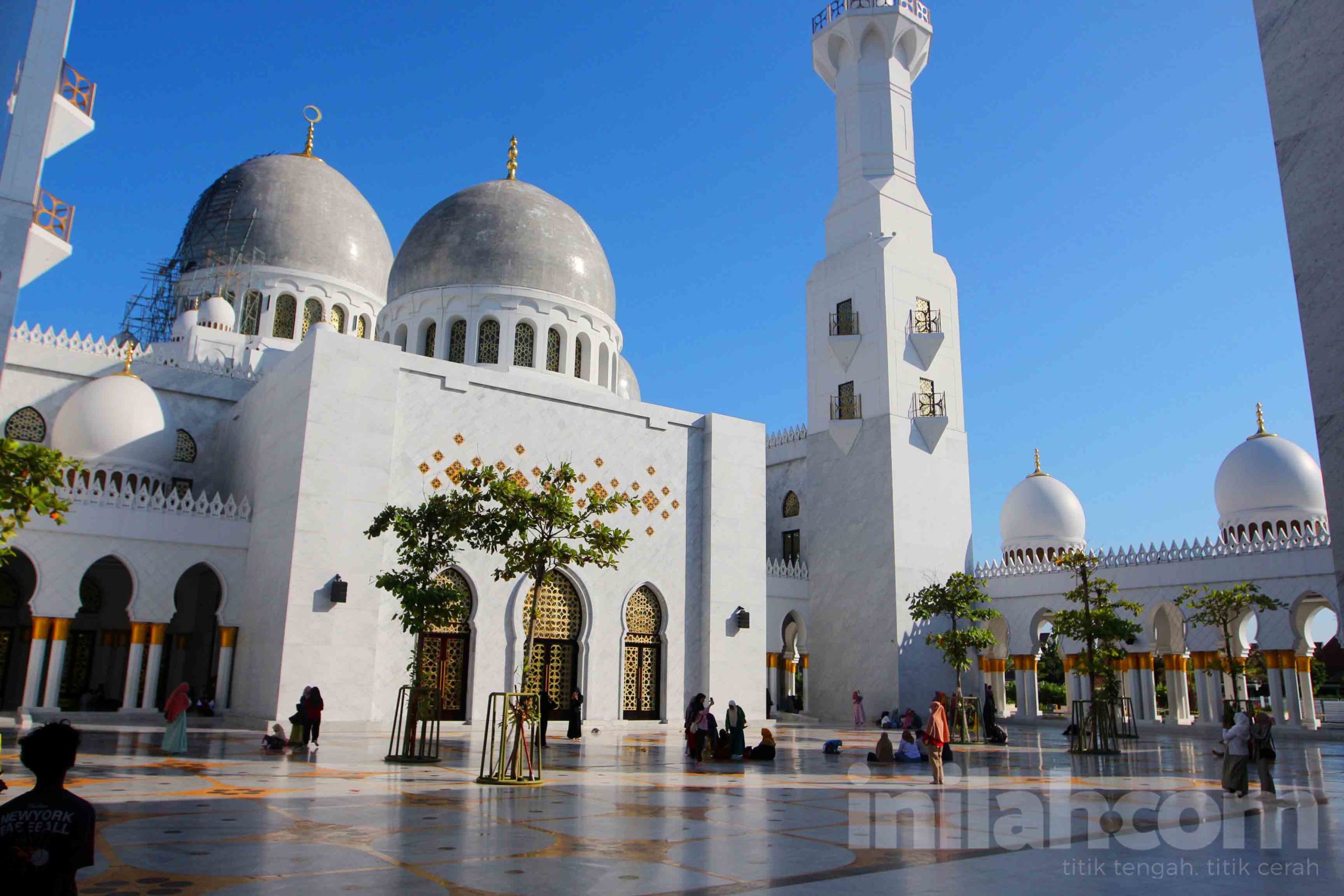 Masjid Syekh Zayed Solo